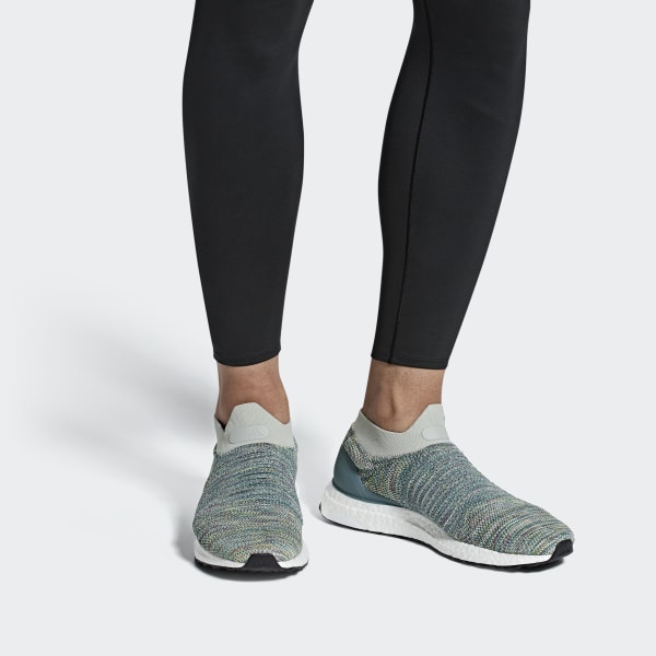 UltraBOOST Laceless Shoes